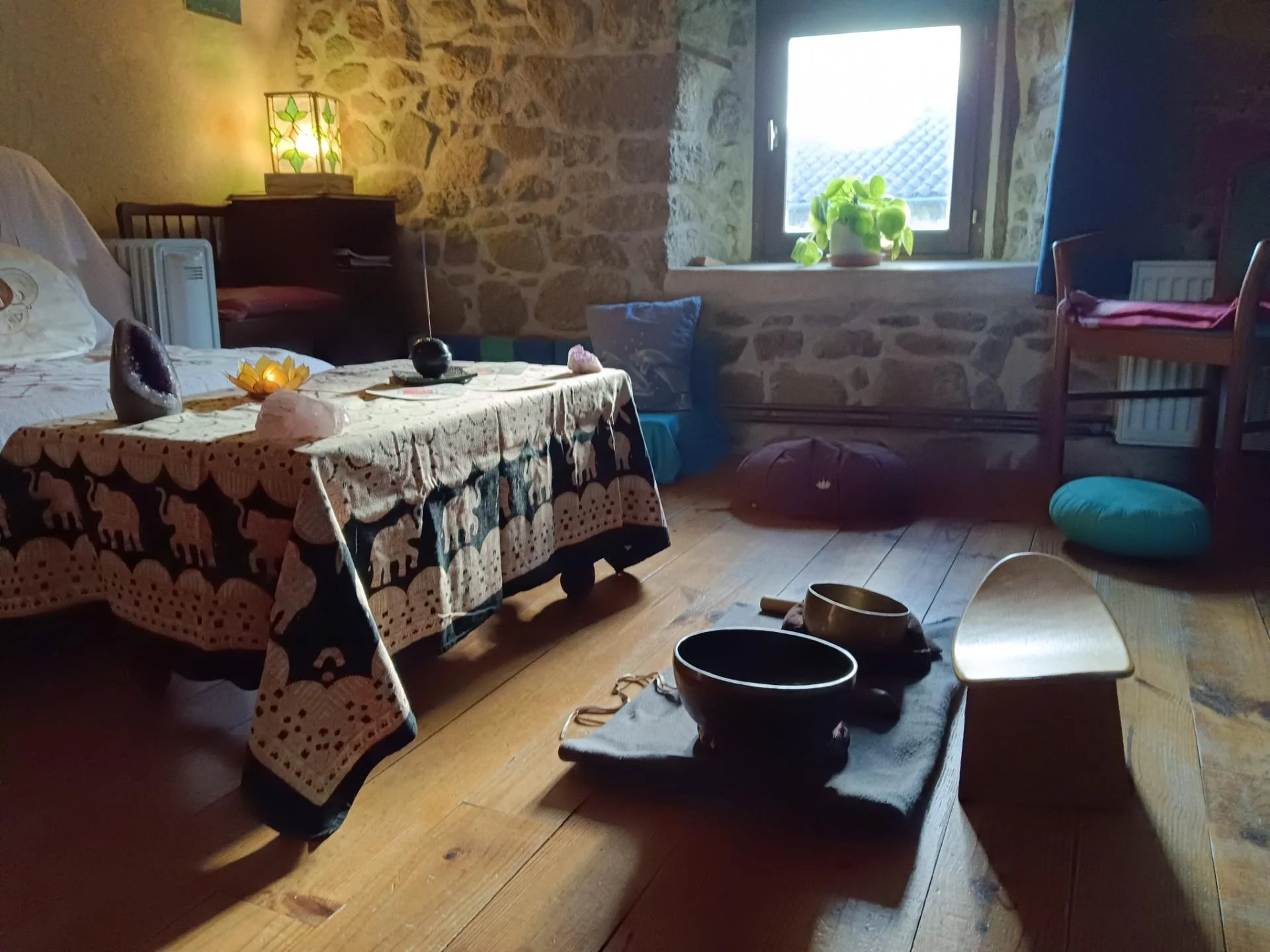 Salle de meditation longessaigne